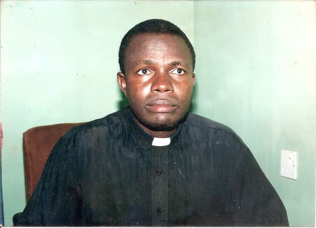 Very Rev Fr Casmir Obi