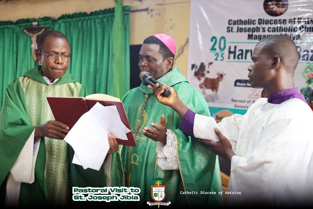 Bishop Gerald Mamman Musa Pays Pastoral Visit to St. Joseph Catholic Church, Magama Jibia